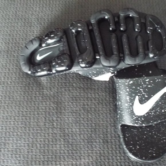 Hybrid Nike Vapormax - Picture 3 of 4